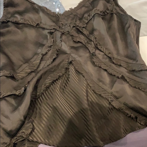 Bundle Danier silk tank tops - Picture 3 of 8